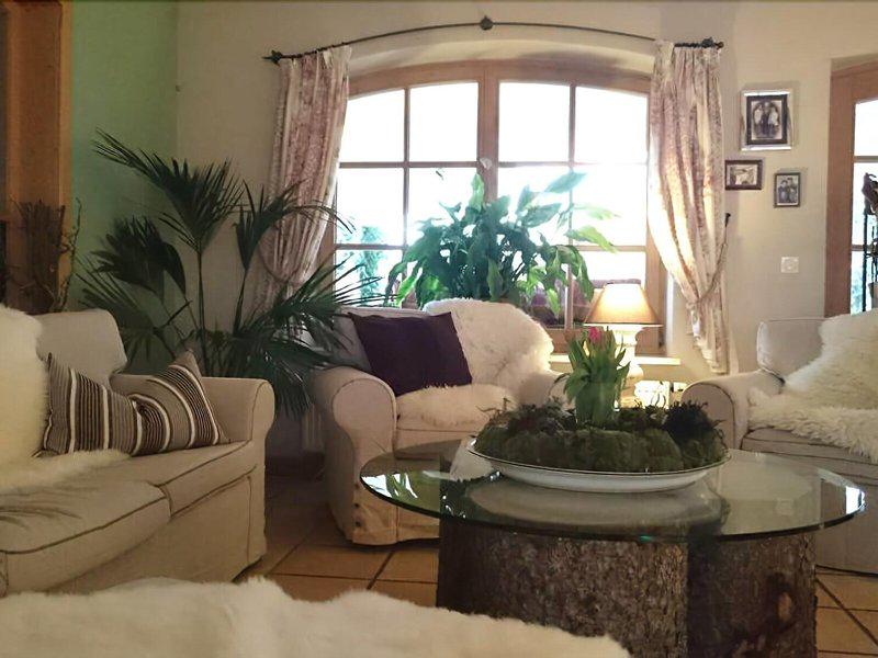 53528C5B9D2DF2654E20B0558F8C0E9B