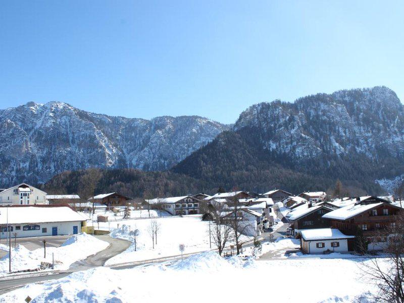 15BA8C06F1AE5121F017573CB65BE63A