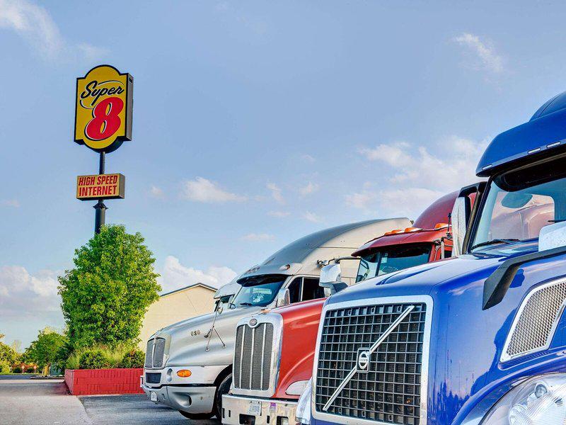 B76316E2A7990A0E253D656928184326