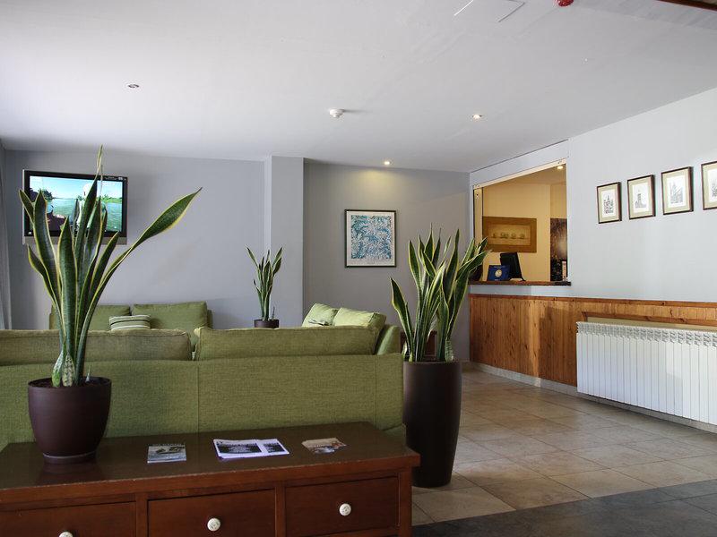 AB0429C06D2C488E90D48A9991B95AE9