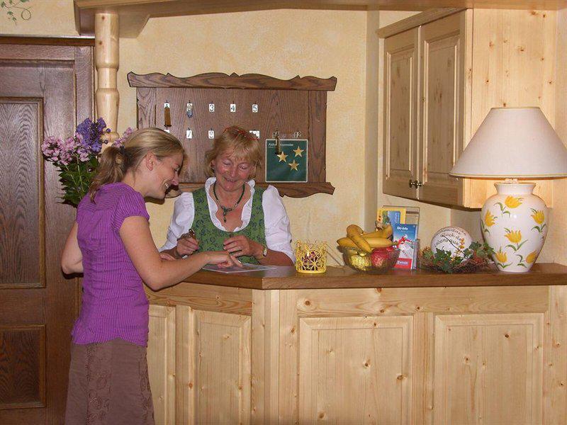 DD4ADCE1745335A4D72128E324C3A6F2