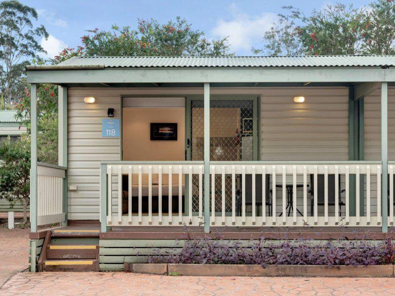 C7A5204F69EB2F832A73D19A9C90F375