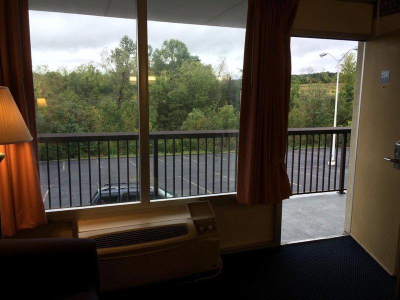 DA479BCBC9B5407BB9784606C3E39D61