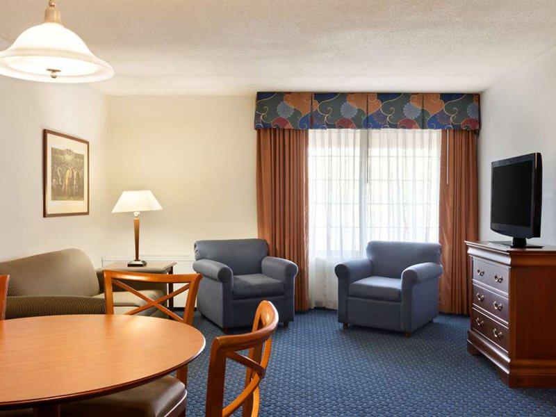 02750E04068A79A9B1055231606A016E