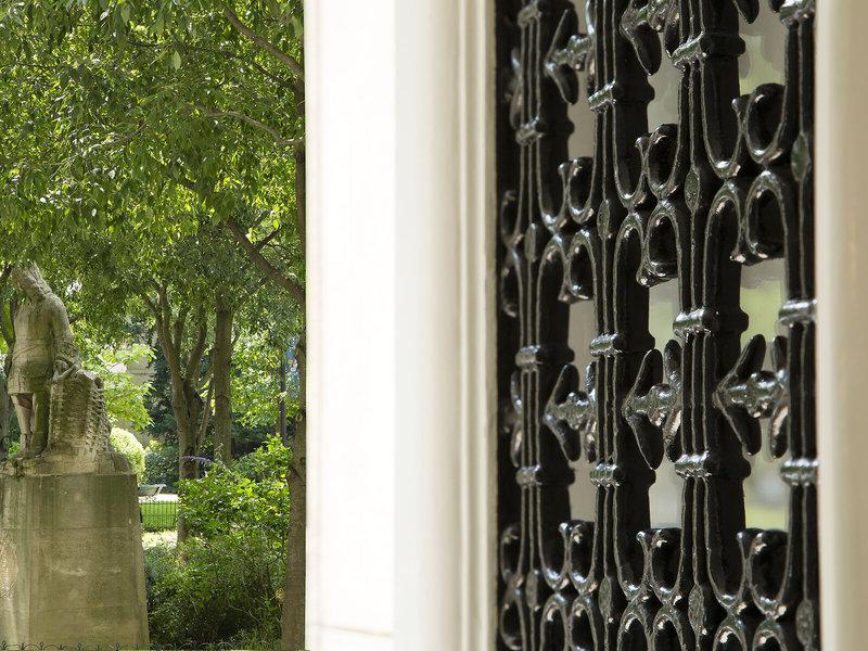 5336E734C14D104B4D30B878647334AE