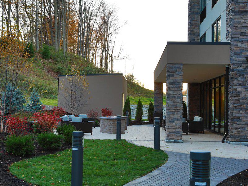 63363B34662A6DDE44CF44D1EE981DD8