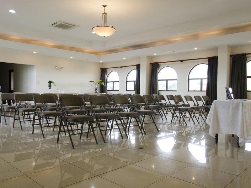 8D407F55A203A8A6387597545BCB9C59