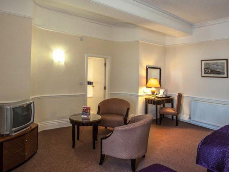 32E42D098ACA59CA351FC5DAA471966A