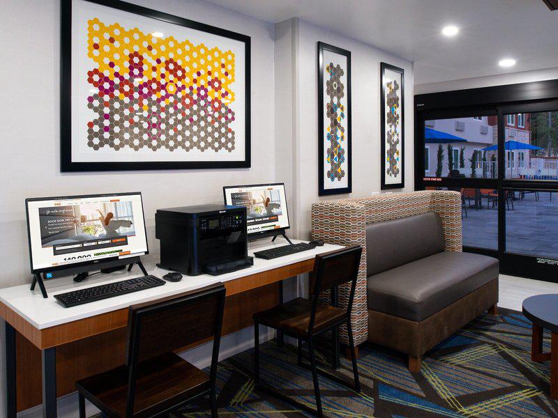 B56C01F91B5359F2F07CD0F64A3F57C4