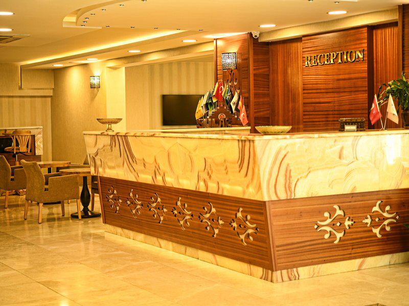 64C777F885769FC60DF3D7D330406F6B