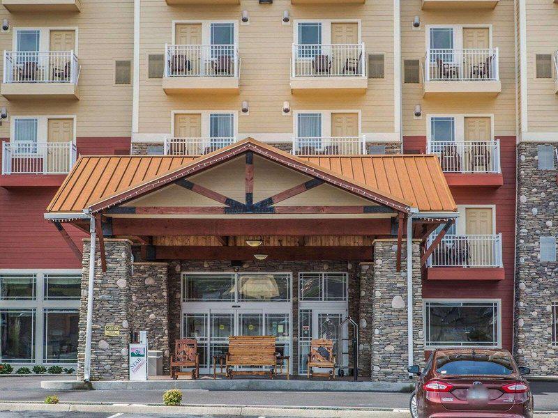 5EB6377350224E4B67AF1B978DFF4B1D