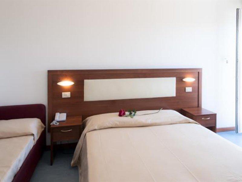 488461FABA22905A5155EBEBC8B7B8A6