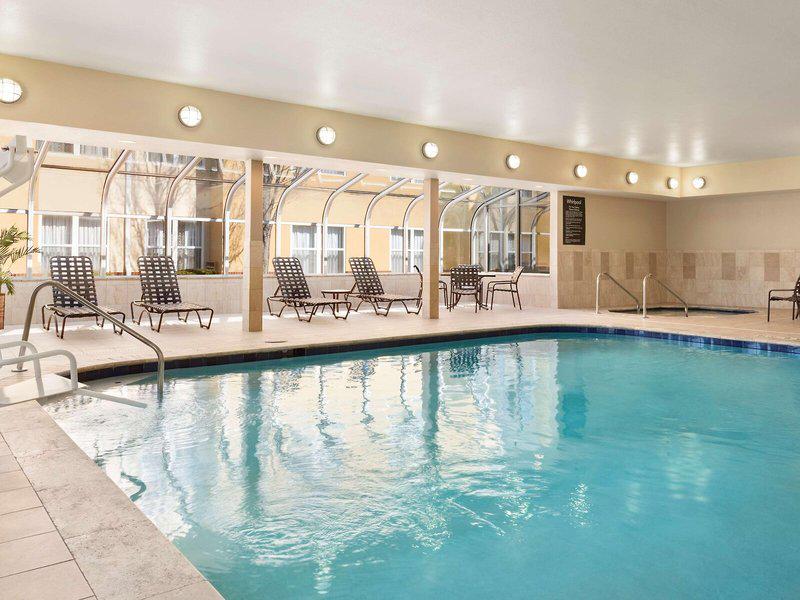 A652BC5A3D508444F8D8C96ABE2B3601