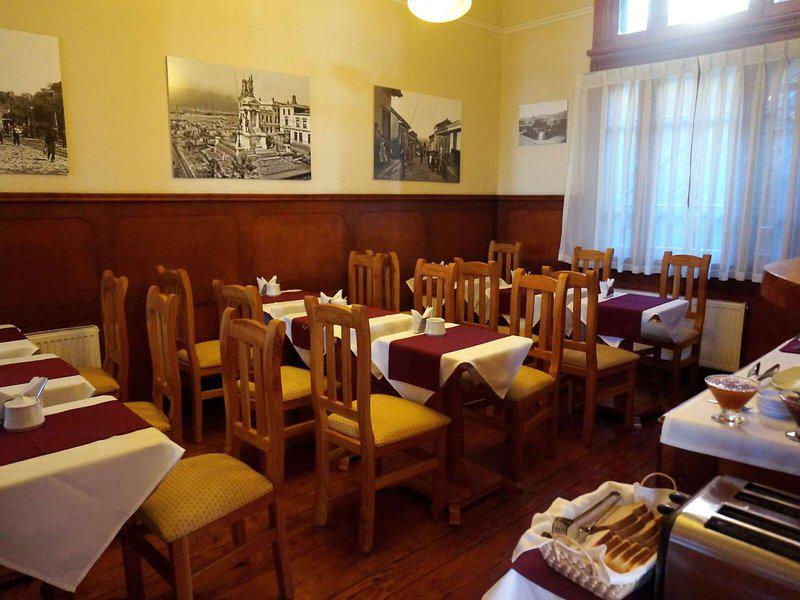 9D013694D46F497E7541F272F2CBD48F