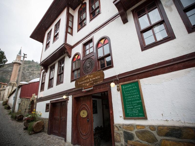 E703C10DBB2D1AD809D6EA6693170D14