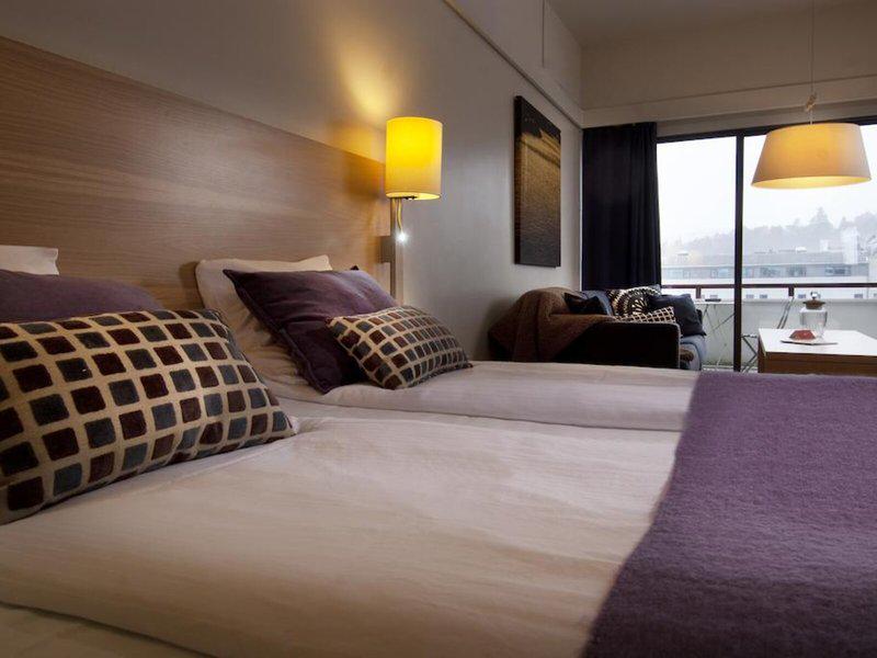 56AEEE036A15D99828AC7A19E6EEB010