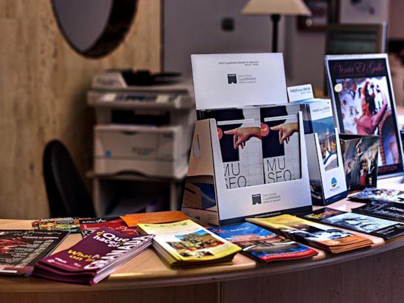 F4FC33297D51E7899687F65EBDD9F851