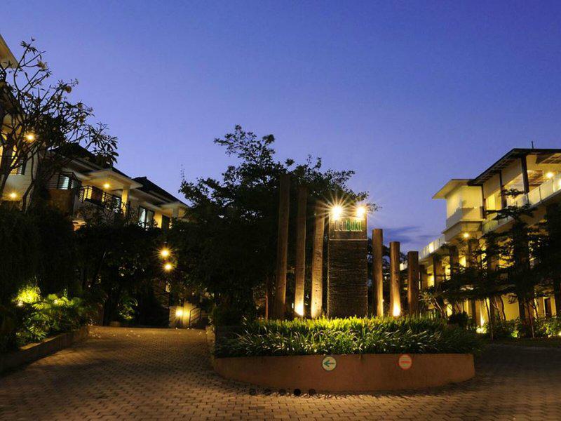 CF02F4B364C8DB5F76B6B3C2A7FF90F2