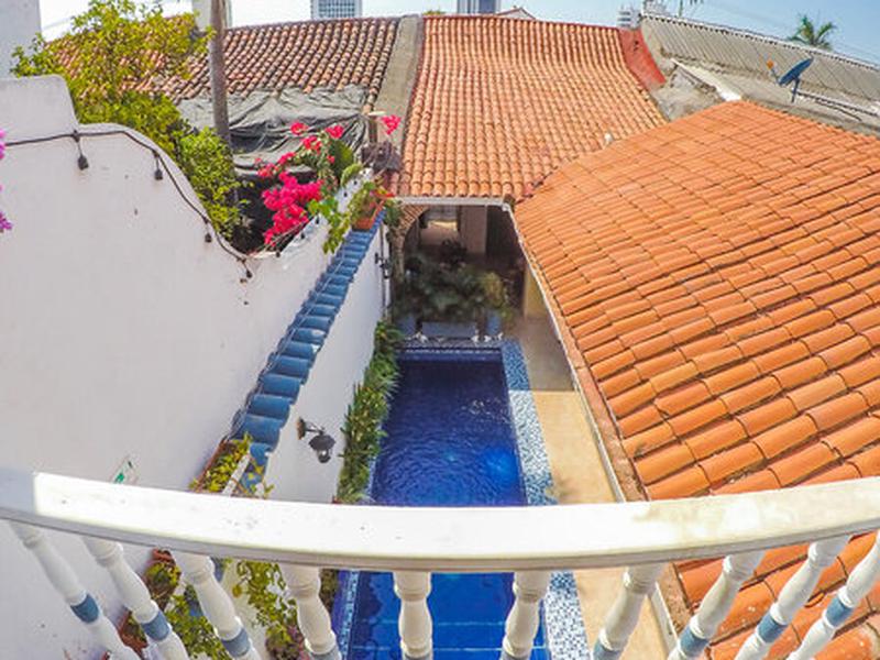 C89C537F6B98067FB47F0835BA5BA37E