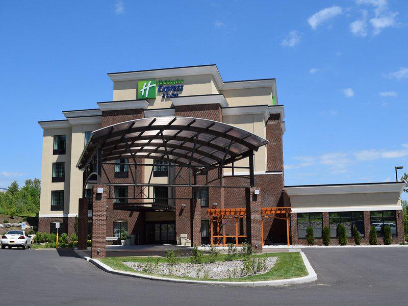 7BDF53A6525DF48A4780B3DFD10C3BEB