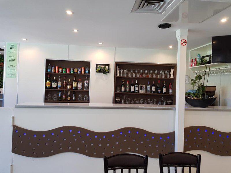 7135E54C1EEAD90E39EAE677A84C1B5A