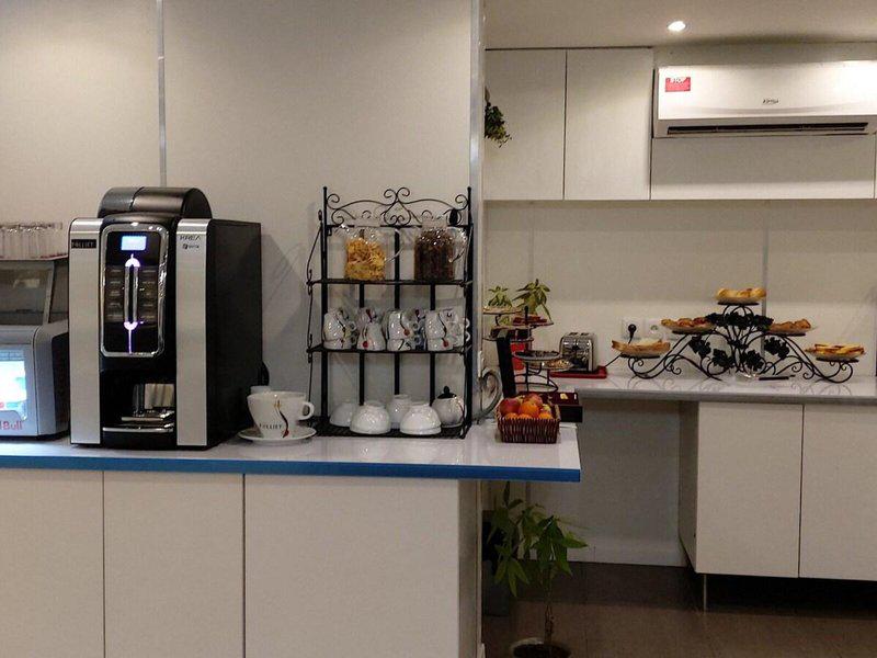 449FAC35D98B3FB472D019E527378E7A