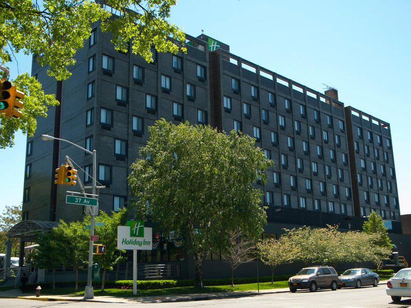 772C3B3D84ABF3C9C811C15F4C1D4D40