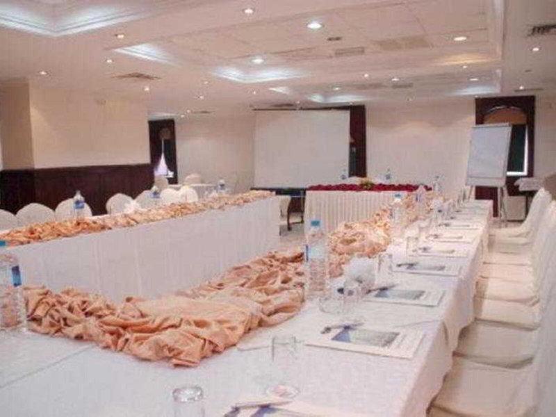 483454C79EFE602A4955B75A1FCBD367