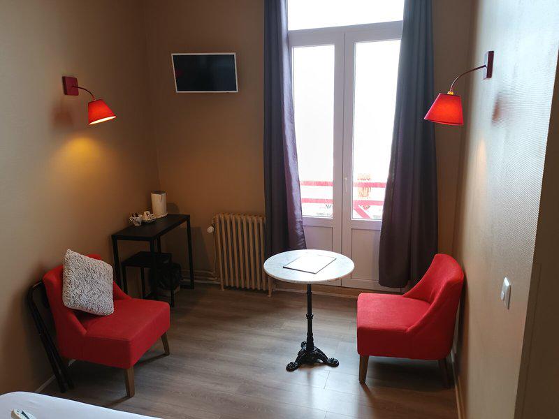 F2DB3FEB54A5B5650D7A9C72680E11B9