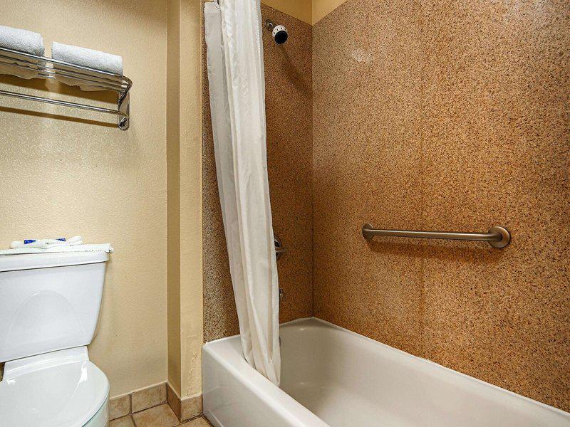 A9B860268FD2D840BD4166D32A9CBC69