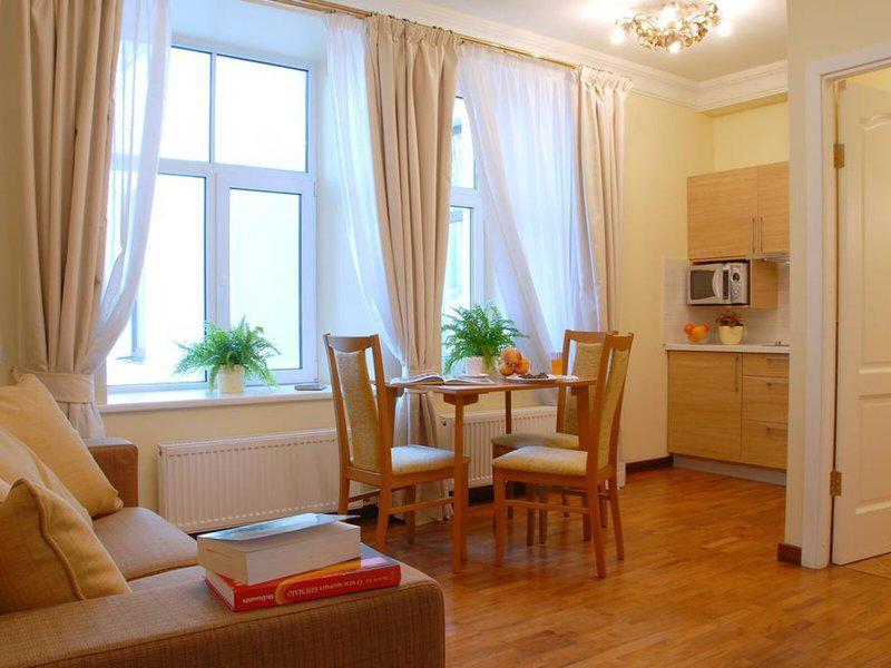 9FD011F1FFADE250497D6C4F3810695A