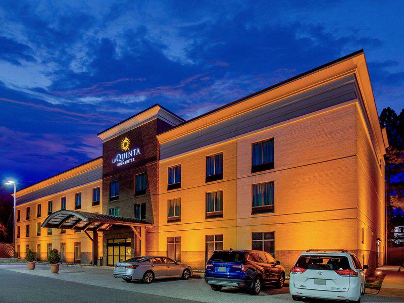 B5A57F727A6DEBBEECAB252F323ABF97