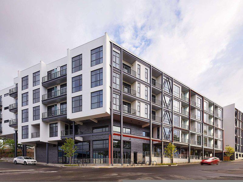 C6F253D7E5BE1CF39E0A00C3D6E72EB1