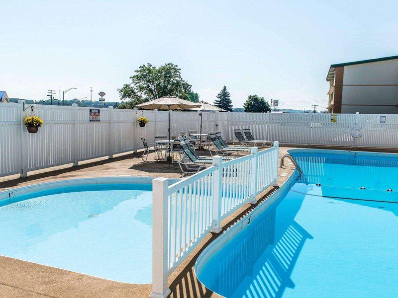 34DDA8A43328B0F9E296AA1A1F588DC6