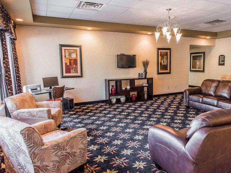 E20AA067484A830A484962886B24E702