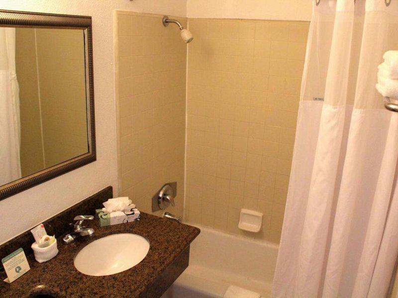 A23A01956E38D92122FB21F19654DBB9