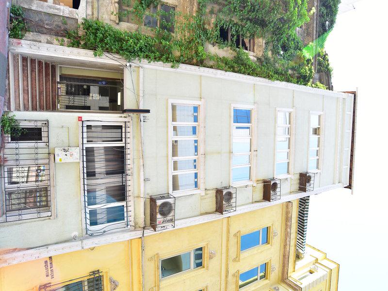 820E052FA902E5C38BFDB065A6F1BAA8