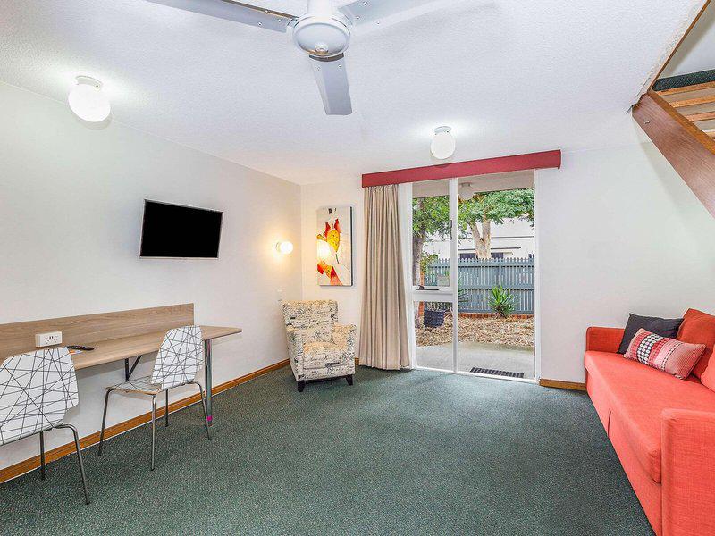 55227C2CE2A6BEA60917AAFB0469D085