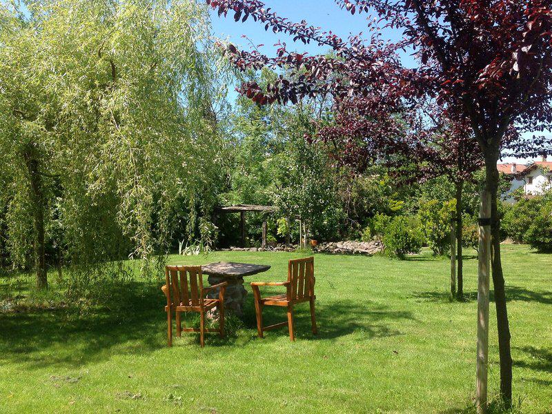 D42F5C2112FF92E1D79B1F2F20152BB2