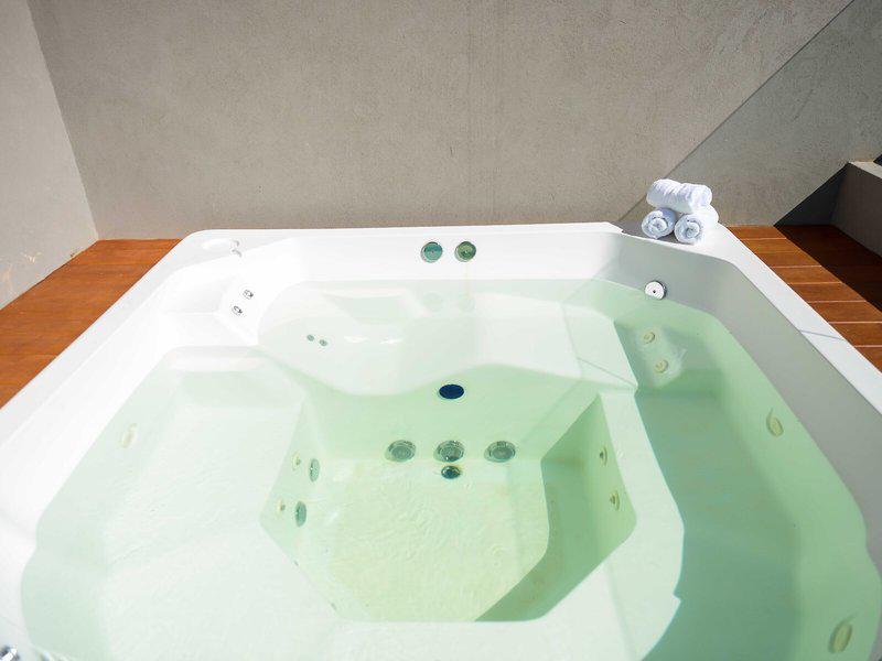 519633765586ADE5FEC8BC5C350DAA21