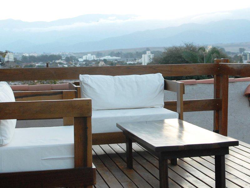 F1DCF57BDACD04ADE6CC790981CB9858