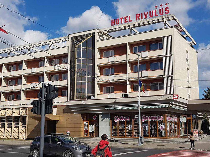 1DACB580706DFC4E3F92DB68348F6BAC