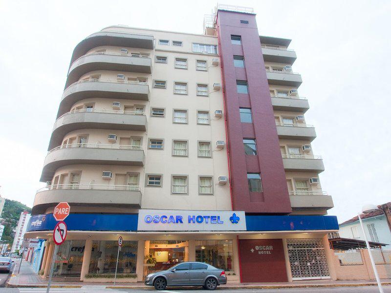 4592F712939140351929D726339D9D4B