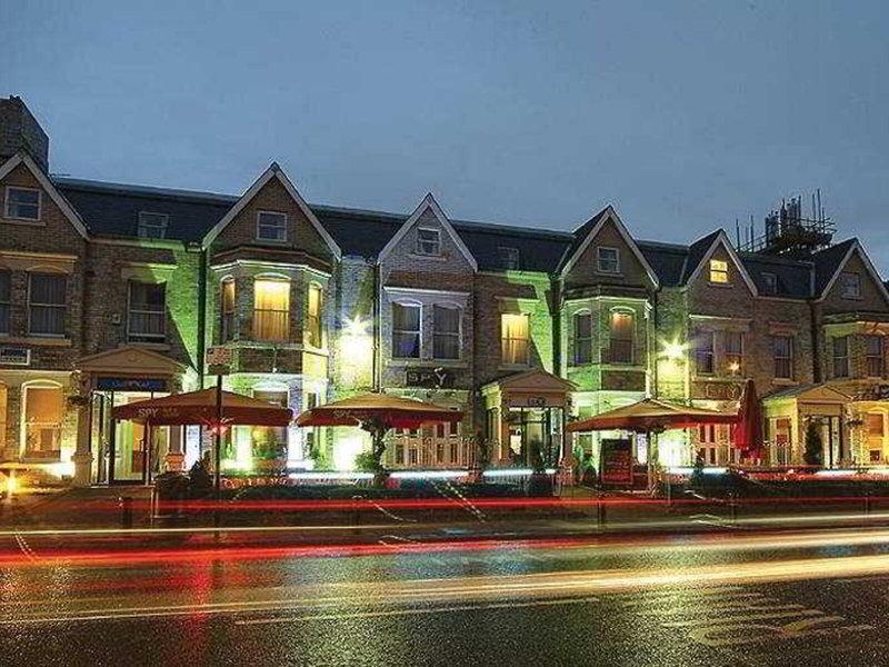 93F9E0F9EDF6E89B16E092F089C1724A