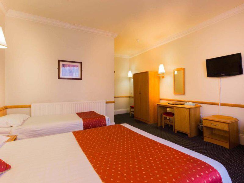 47544F1B9636D84EE95708427757A37C