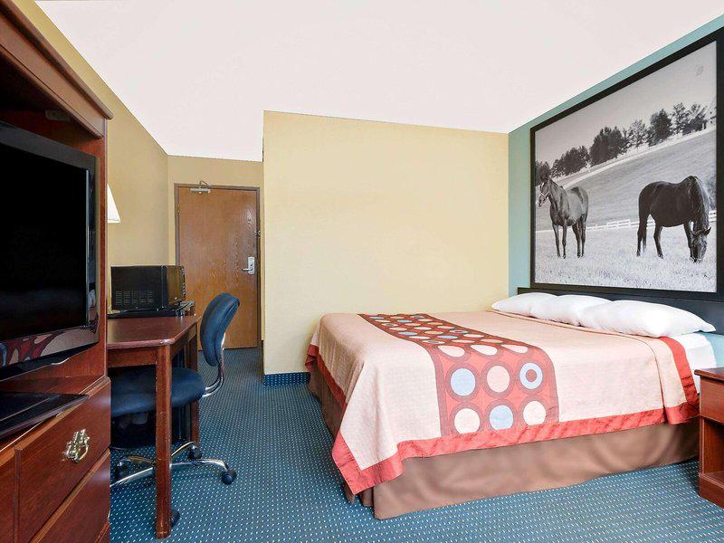 1BB2CE47F441872D872EC50338868FC1