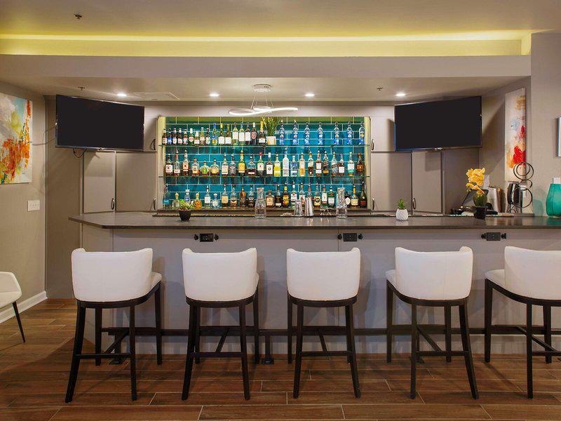 230F2A5ECF28DE9DAE46CBC70665C13F