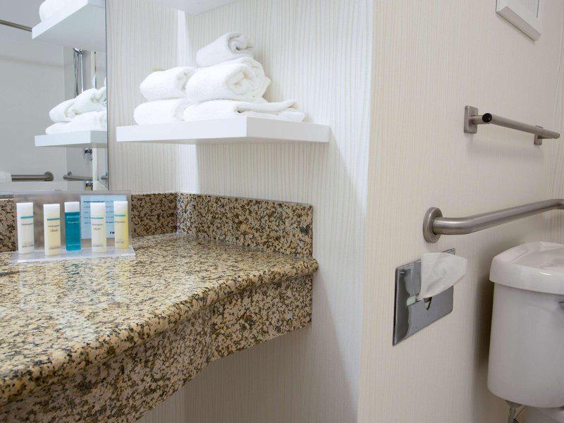 218B92A184FD8F3AE1C8C0C639B09798