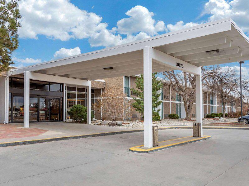 0F1EA9AD61F4742BFD2245080F0164AA