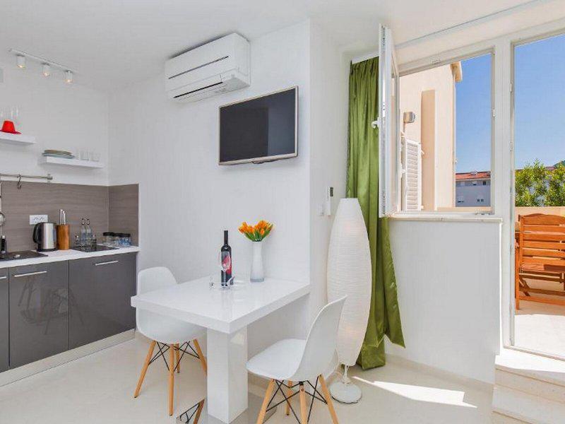 9EFCE8A290EEABB46B5D4E28B4537F19